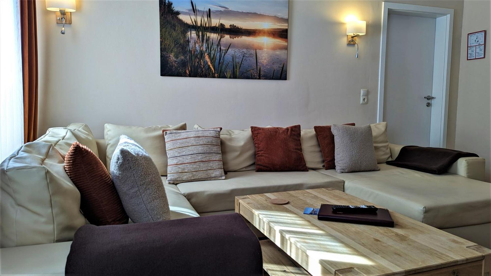 Altstadthotel Goldene Kugel Waren  Extérieur photo