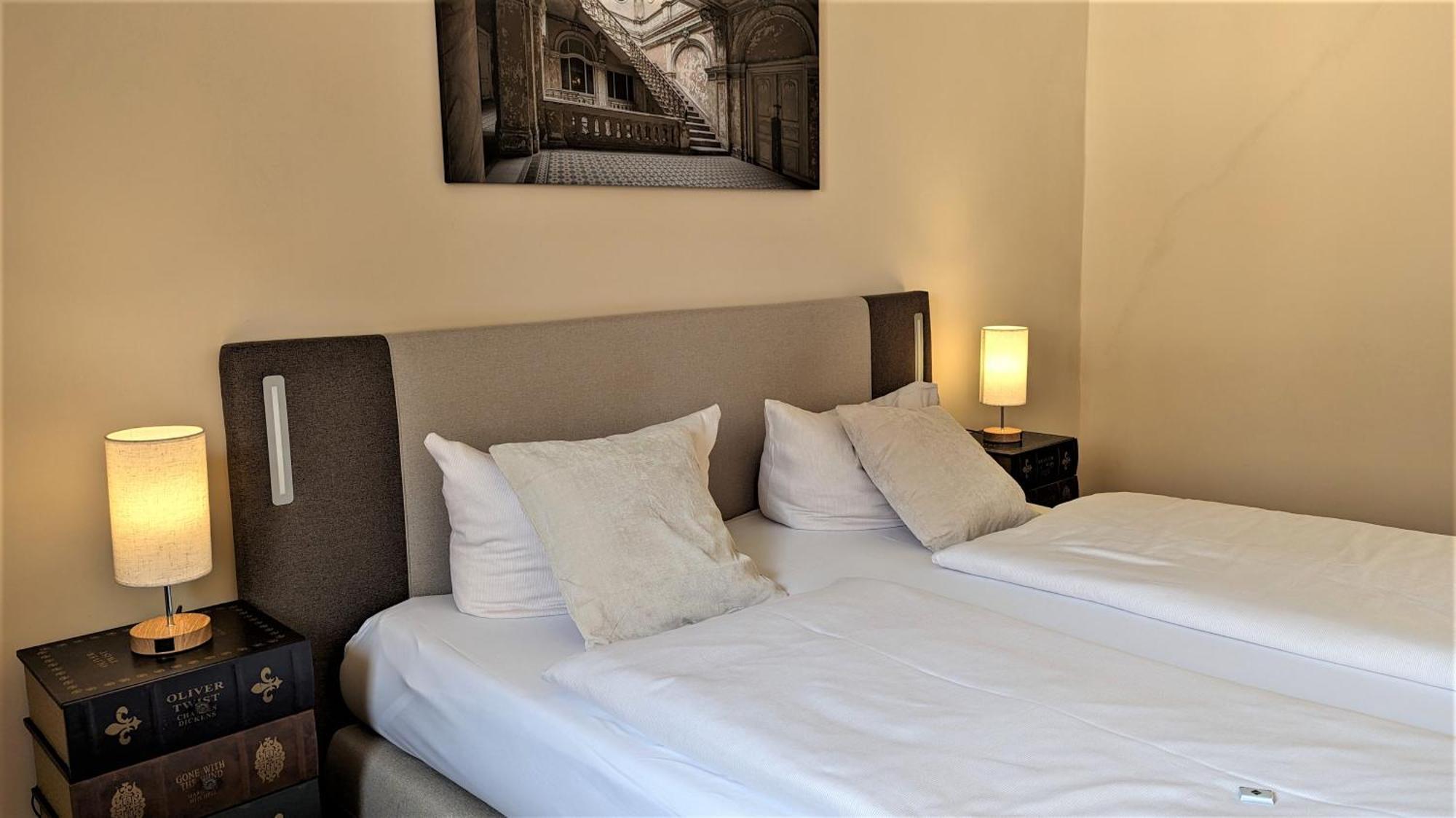 Altstadthotel Goldene Kugel Waren  Extérieur photo