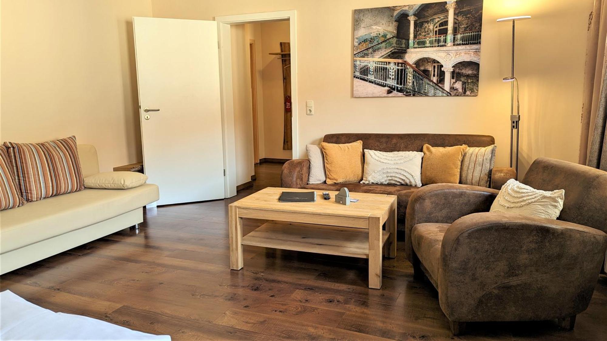 Altstadthotel Goldene Kugel Waren  Extérieur photo